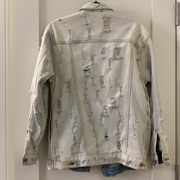Distressed Denim Jacket Size Small - Picture 7 of 8
